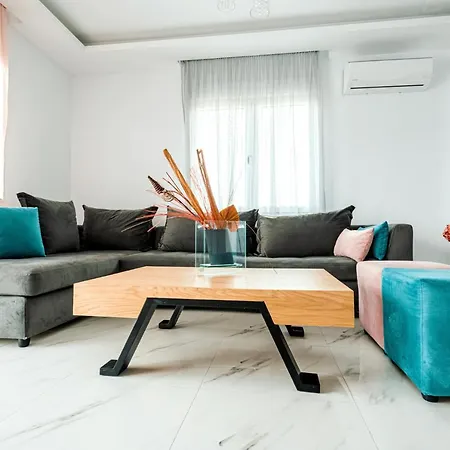 Design Efharis Apartament *