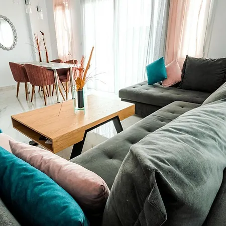 Design Efharis Néa Péramos